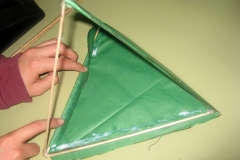 papel-de-seda-pegar-a-tetraedros